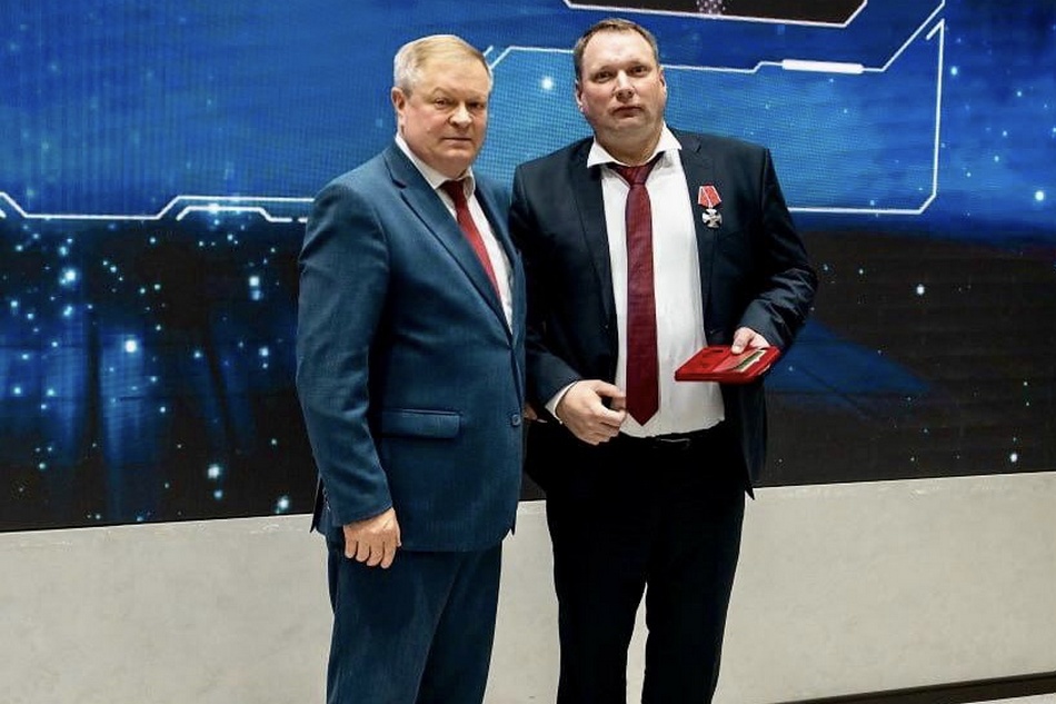 В Брянске работник АО «Транснефть-Дружба» награжден орденом Мужества за участие в СВО