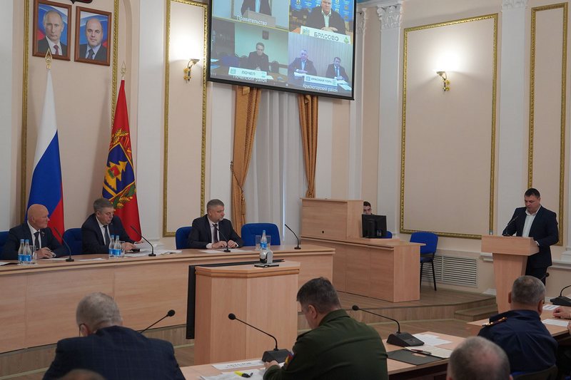 В Брянской области изменился состав антитеррористической комиссии