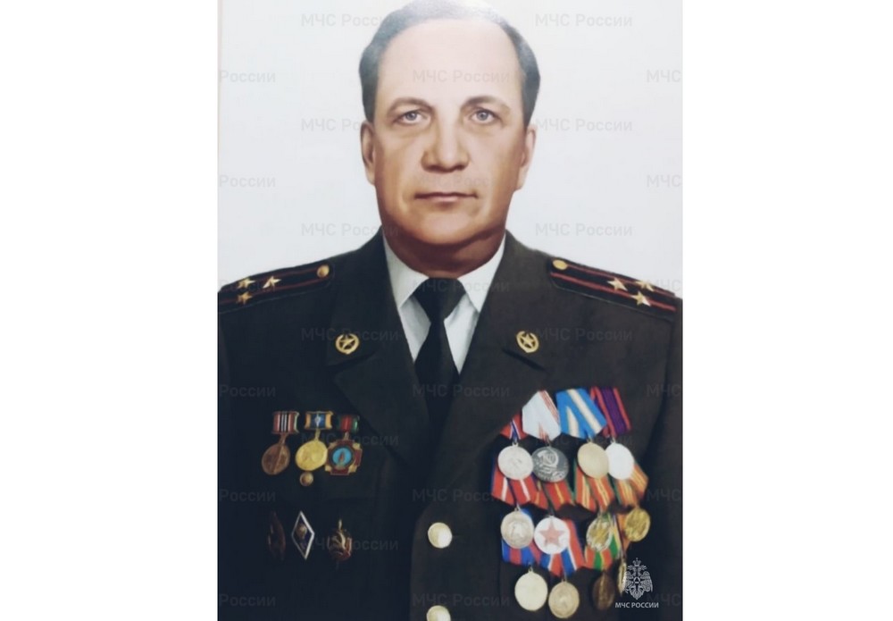 Бывший начальник пожарной службы полковник Михаил Беликов погиб в ДТП в Брянске