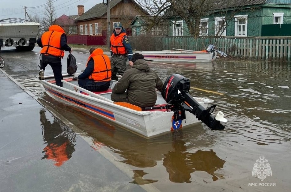 1 апреля В Брянской области паводковые воды подтопили 81 дом