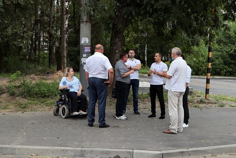 Ремонтируемые брянские дороги адаптируют для инвалидов