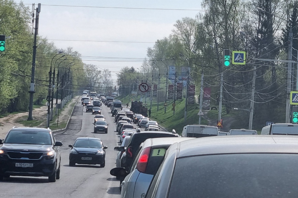 В Брянске водителей предупредили о пробках из-за ремонта дорог
