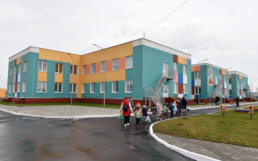 «Малыш»: в Почепе открылся детский садик на 200 мест