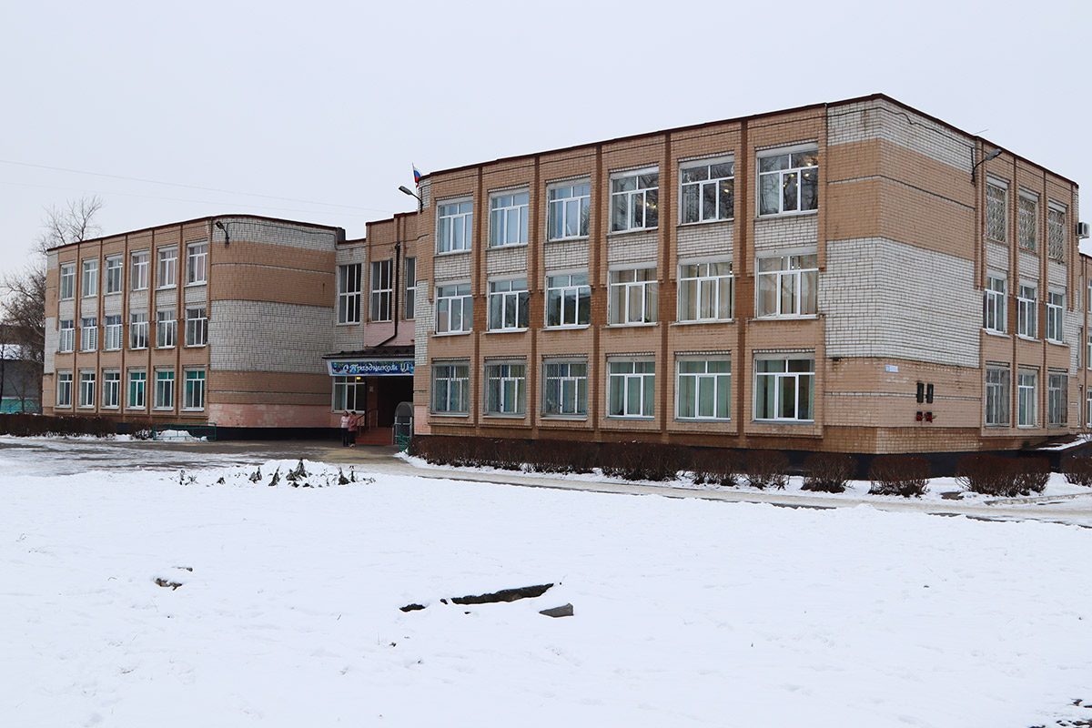 В Брянске отремонтируют школу №28 и бассейн в гимназии №6
