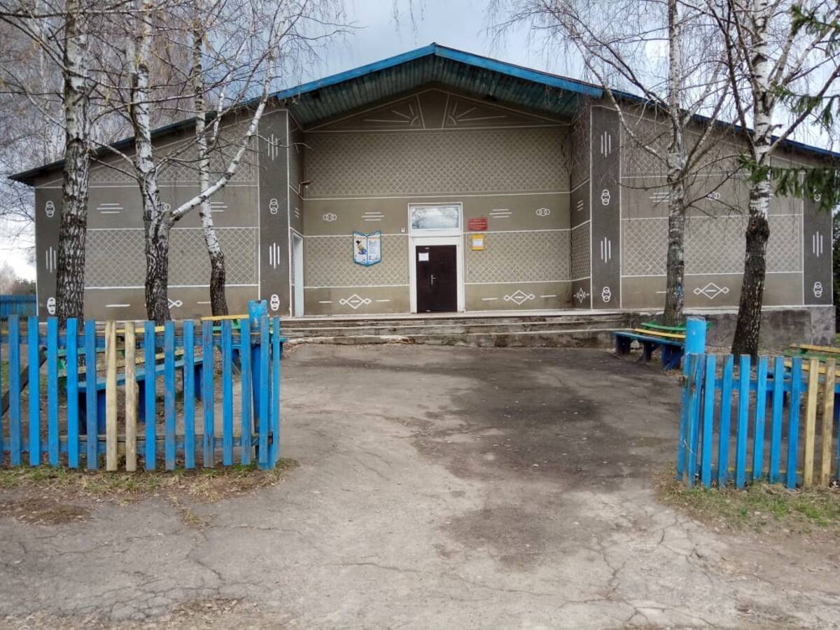 В Суземском районе Брянской области по нацпроекту отремонтируют два сельских дома культуры