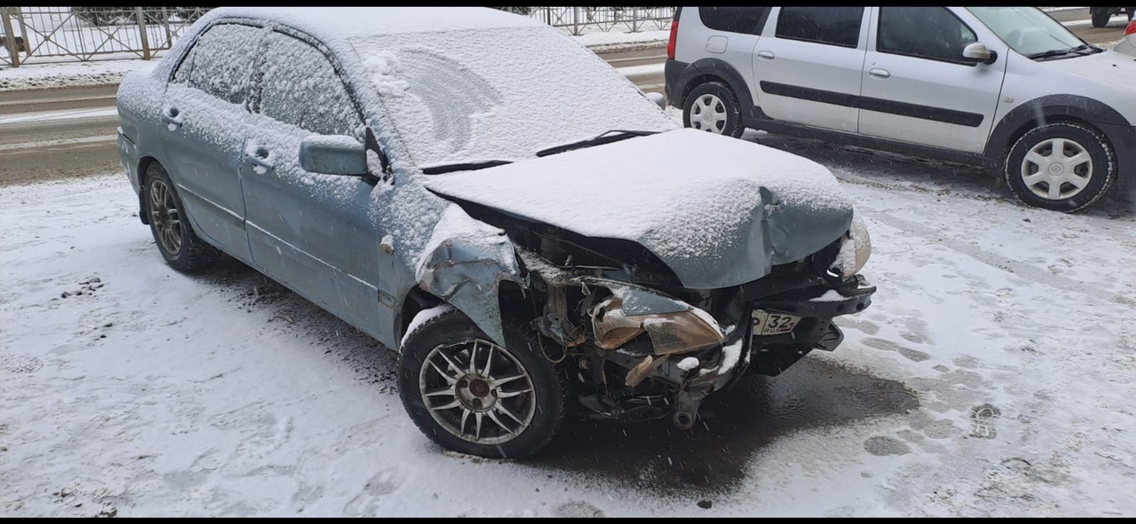 В брянском Дятьково автоинспекторы задержали водителя, покинувшего место ДТП