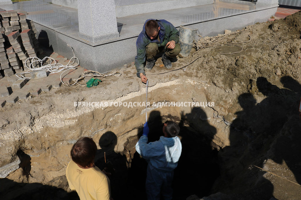 На улице Горького в Брянске обнаружена могила Игната Фокина в ходе раскопок