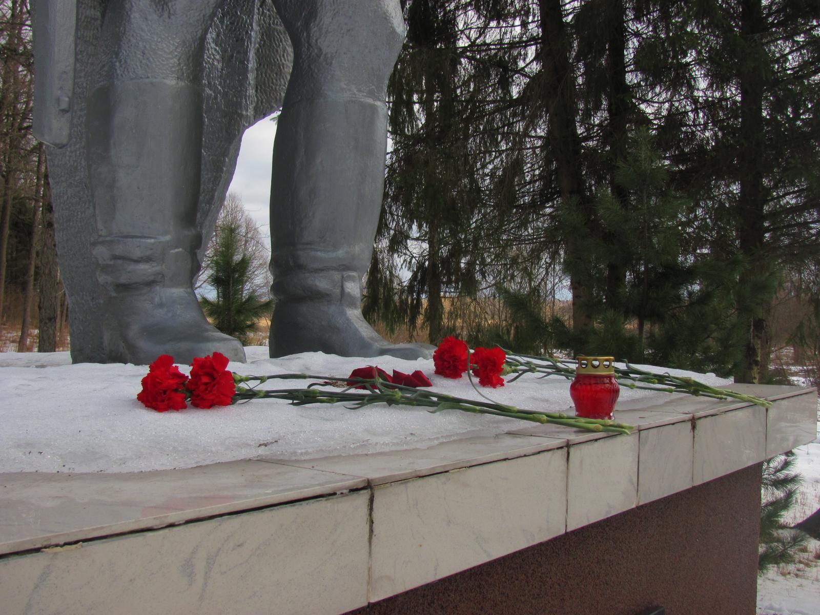 Братскую могилу отреставрировали в селе Брасовского района Брянщины