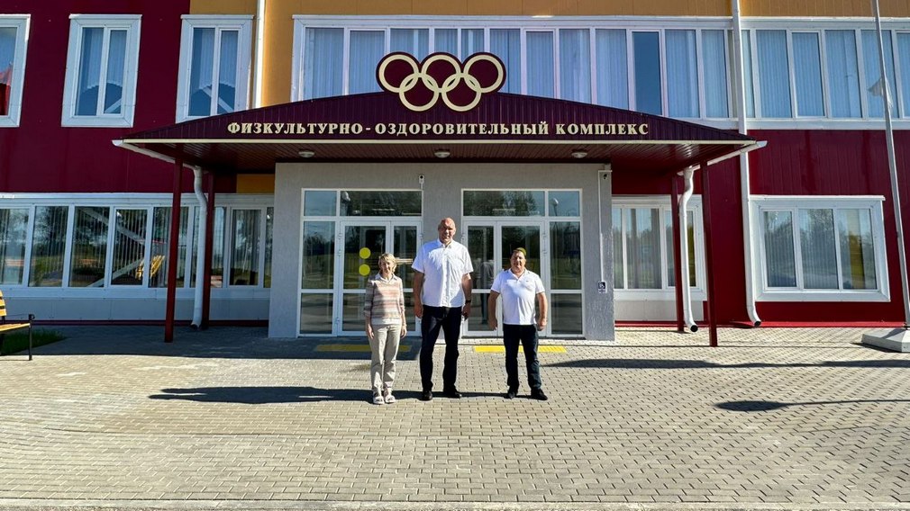 Николай Валуев посетил выгоничский ФОК в Брянской области