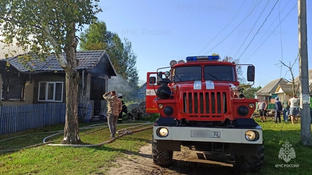 При пожаре в Ивоте получил ожоги 2-летний ребенок