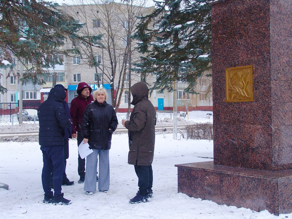 В Бежицком районе Брянска отремонтировали сквер имени Виноградова