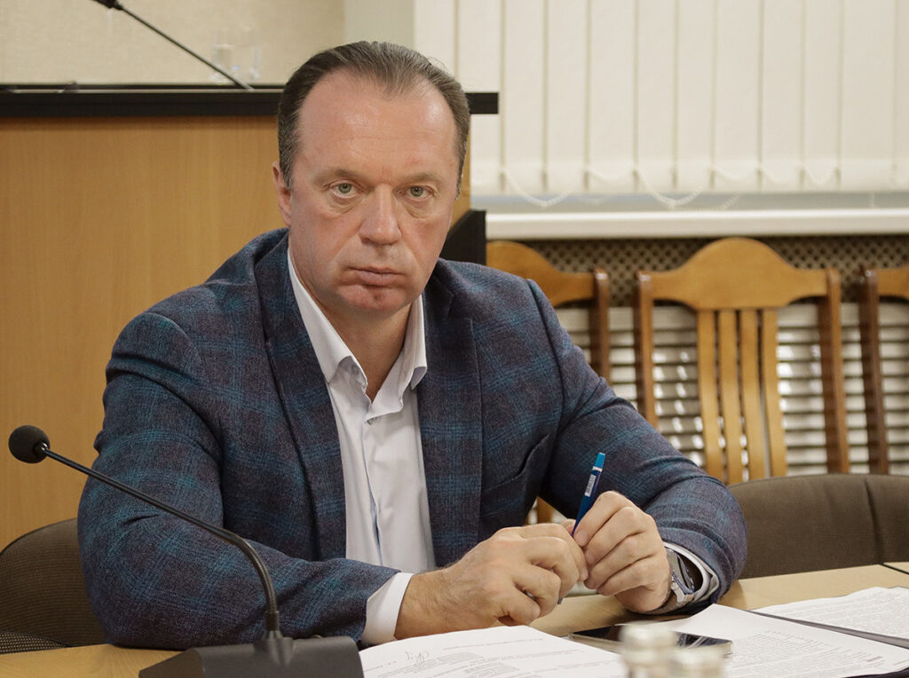 Вице-мэр Брянска Сергей Антошин поблагодарил жителей области за активность на выборах