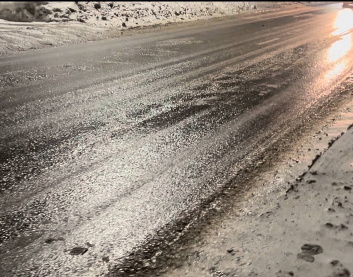 Брянские дороги превратились в каток из-за ледяного дождя