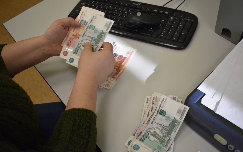 Брянским менеджерам предложили зарплату в полмиллиона рублей