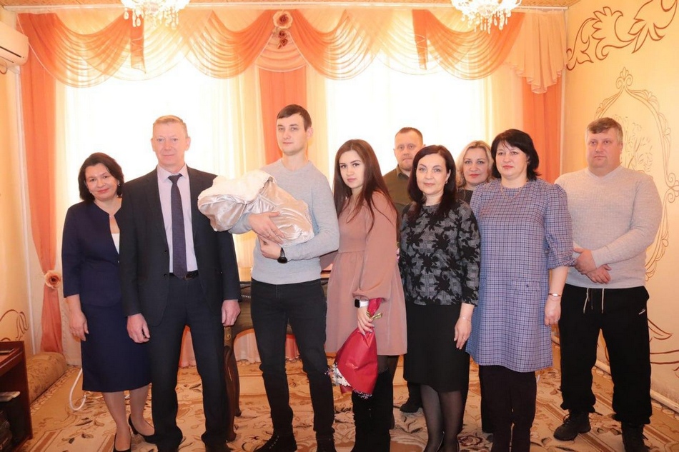 В Севске родился первый в 2024 году ребенок
