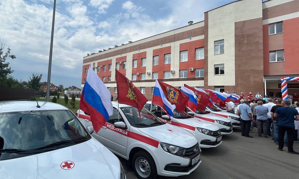 О вручении новых машин брянским медучреждениям рассказали на Первом канале