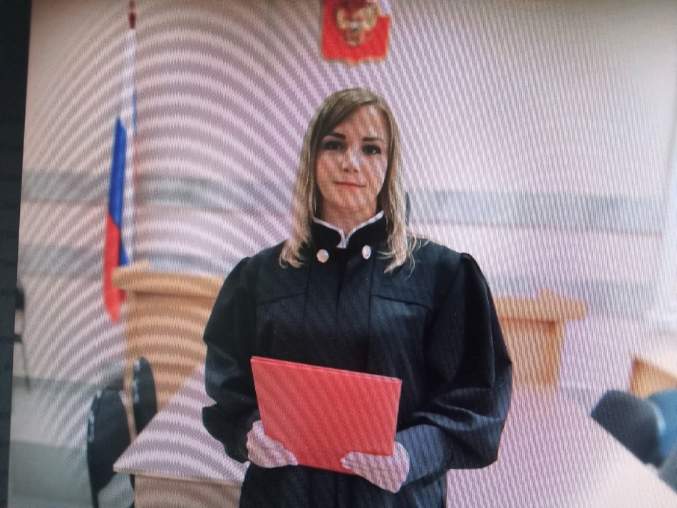 В Брянске принесла присягу судья Наталья Митина