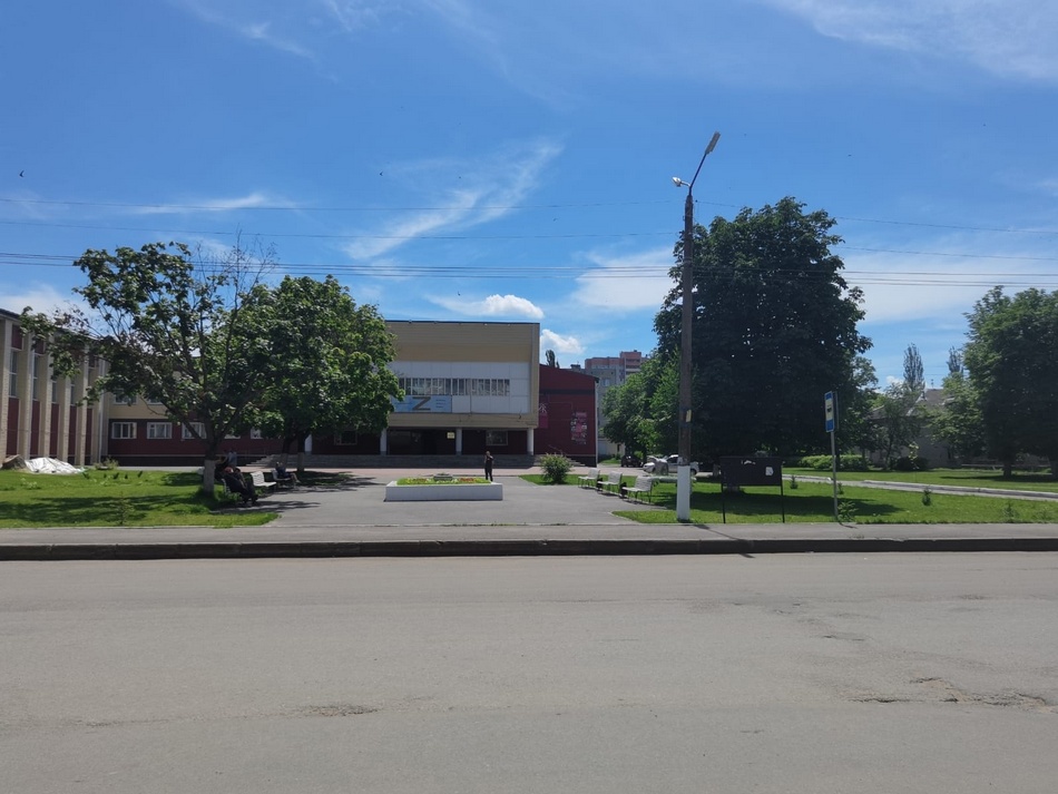 Перед Дворцом культуры имени Кравцова в Брянске появится зона отдыха