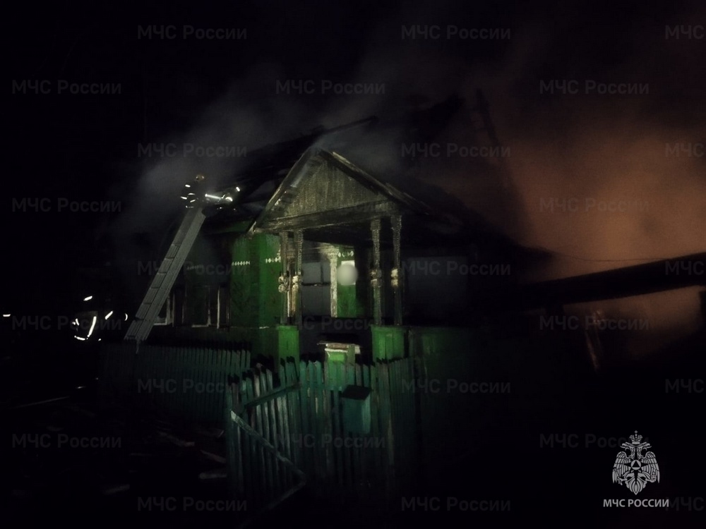 В сгоревшем доме в Брянске обнаружили труп 67-летней женщины