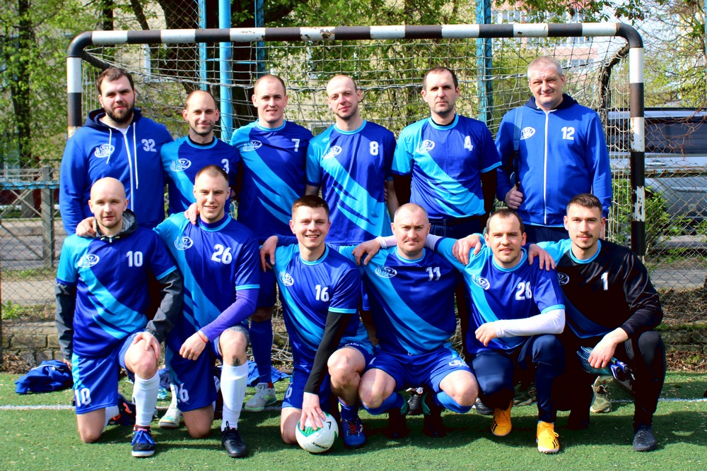 Футбольная команда Брянского автомобильного завода приняла участие в турнире по мини-футболу