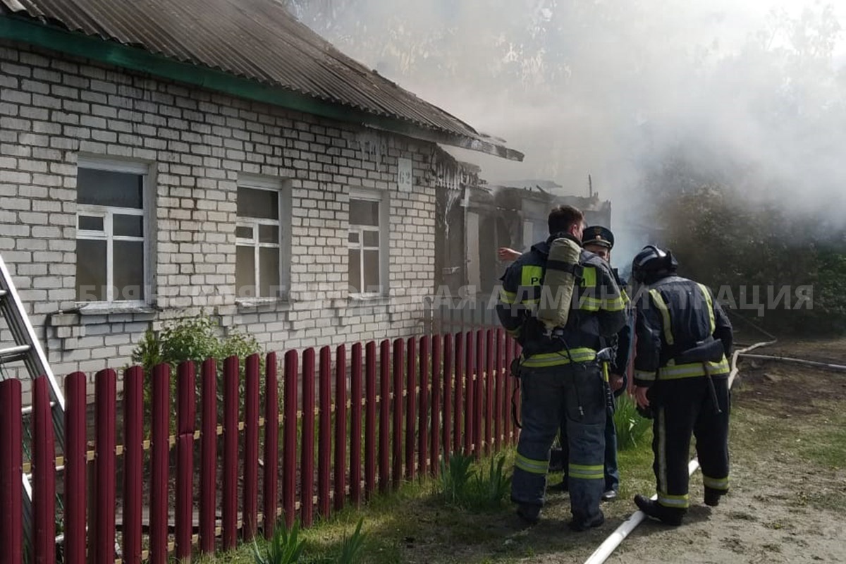 Жителям Брянска показали фото с места страшного пожара в Бежице