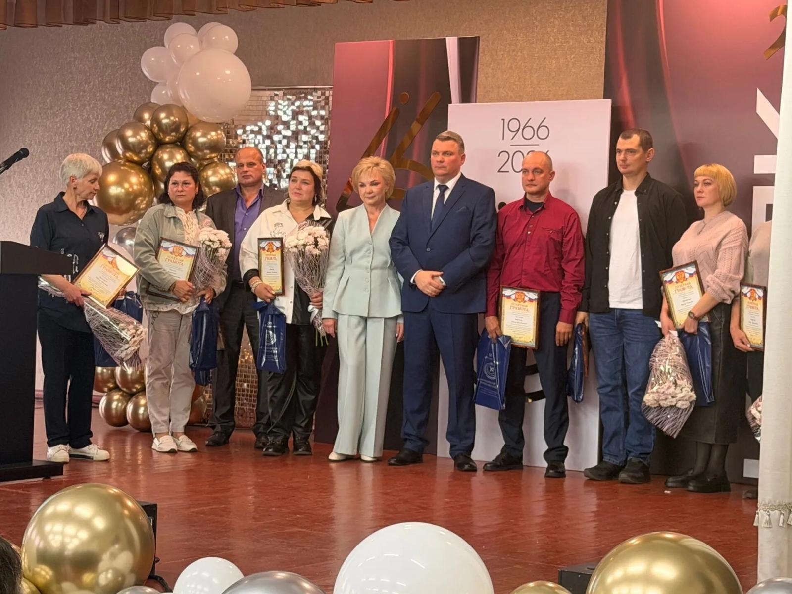 Клинцовскому заводу поршневых колец исполнилось шесть десятилетий