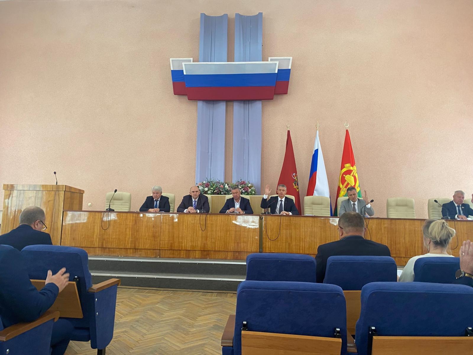 В Клинцах епископа Владимира (Новикова) сделали Почётным гражданином