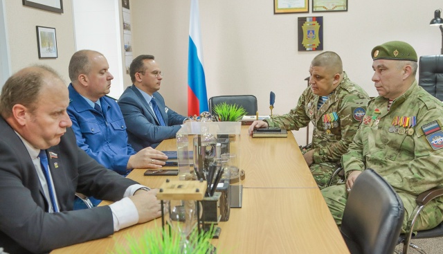 Денис Семёнов: проблемы защитников Отечества находятся в поле зрения брянских властей