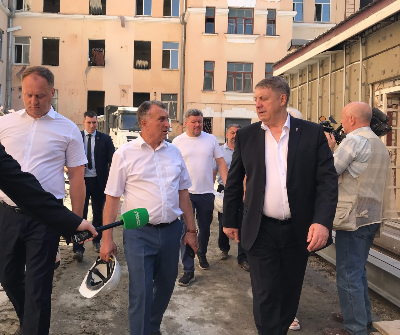 Богомаз проинспектировал здание Сеченовки в Брянске