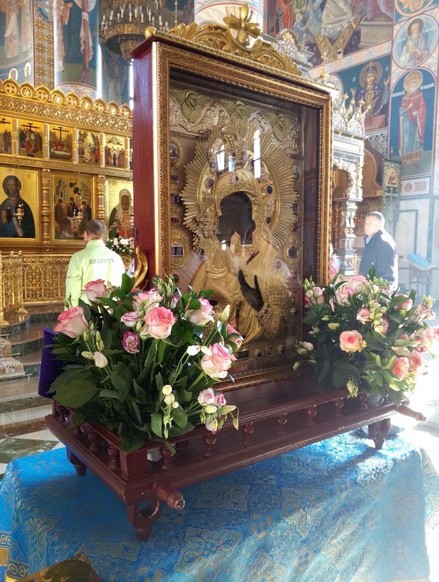 В столицу Брянщины приехала Фёдоровская икона Божией Матери