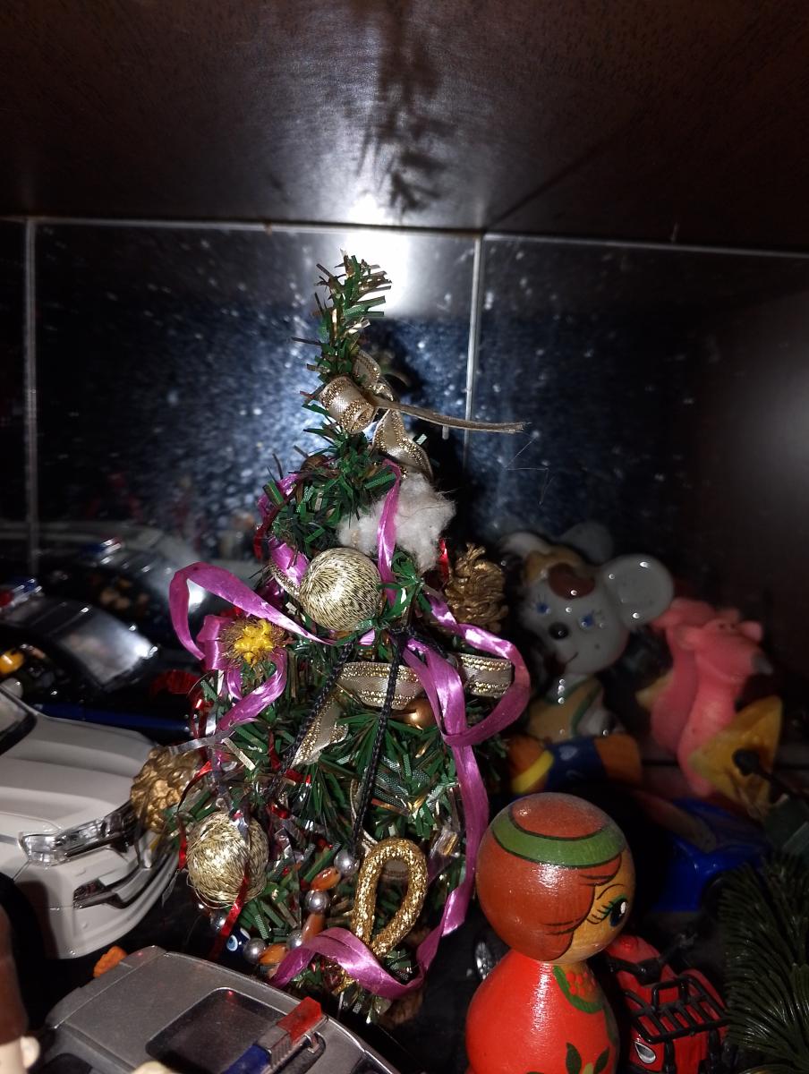 Брянцам пригрозили штрафами за живые ёлки