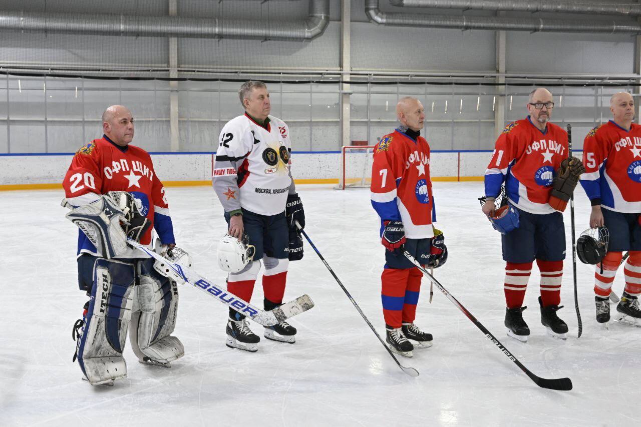 Александр Богомаз поделился впечатлениями от хоккейного поединка Аскольдом Запашным