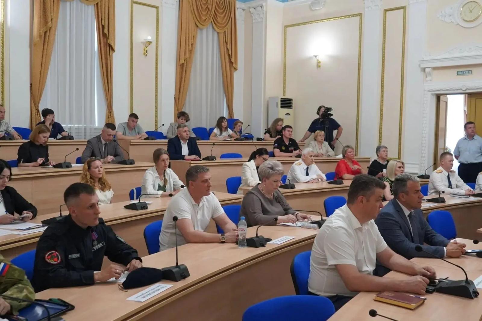 Ковальчук: брянские оздоровительные лагеря предложат детям смены «Юный следователь»