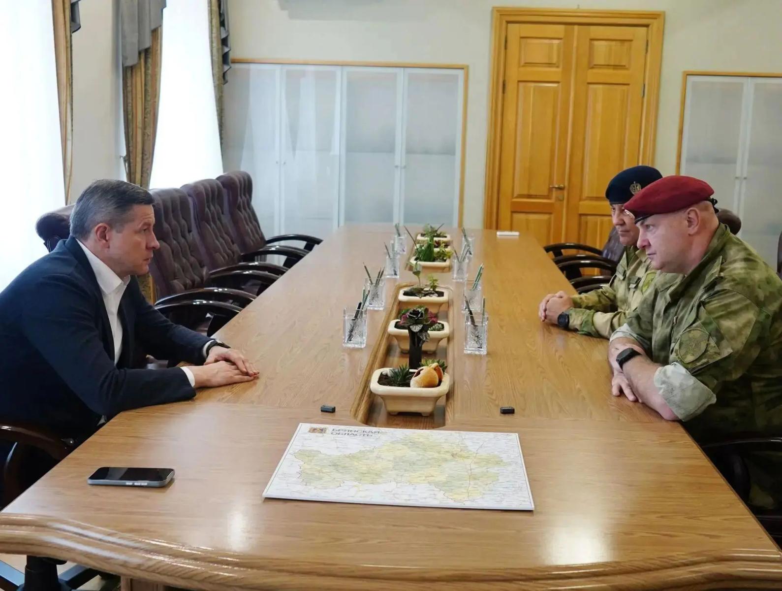 Егор Ковальчук поговорил о защите Брянщины с Вячеславом Пытковым