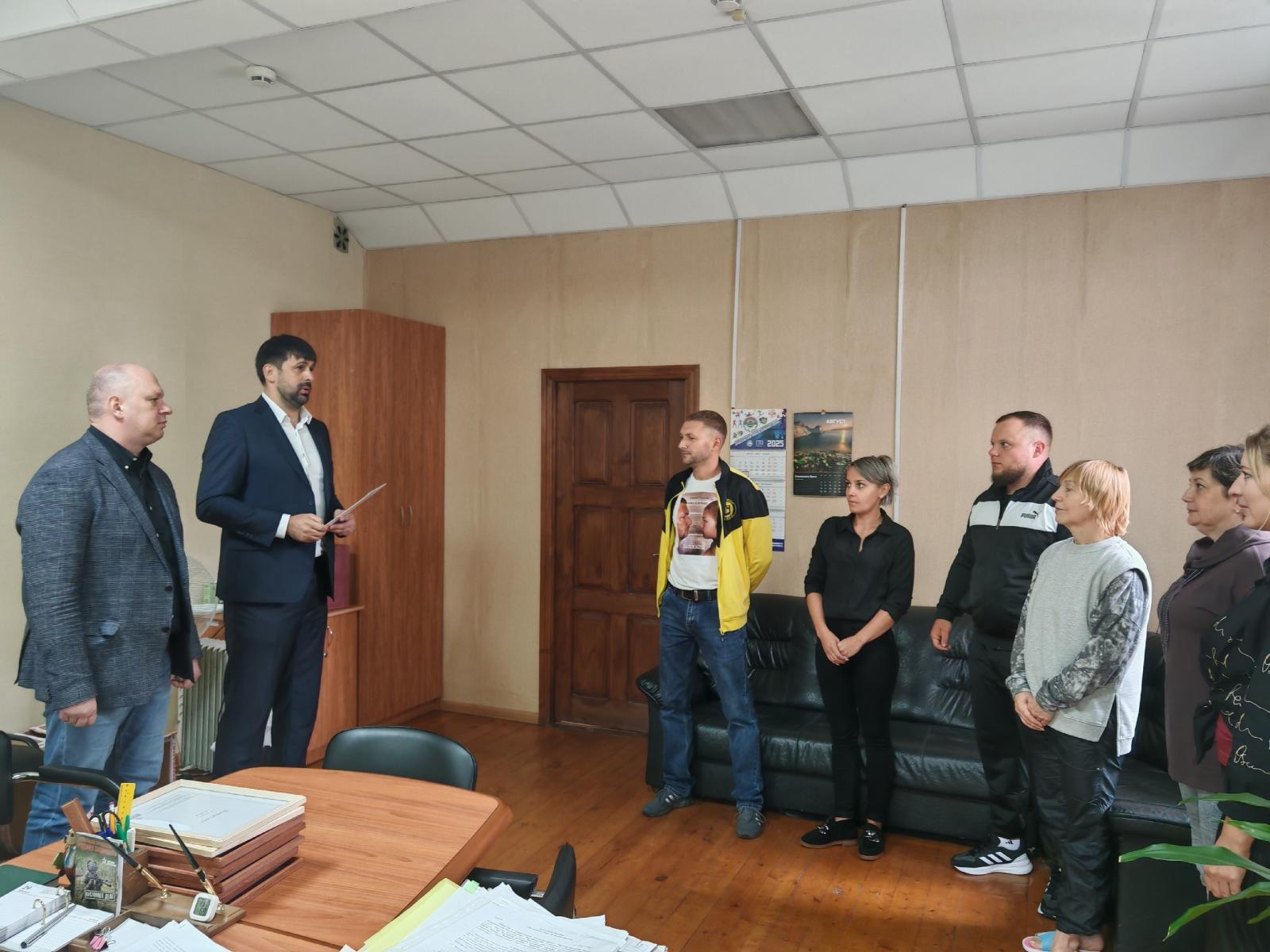 26 августа брянский чиновник Александр Погорелов поздравил тренеров с профессиональным праздником