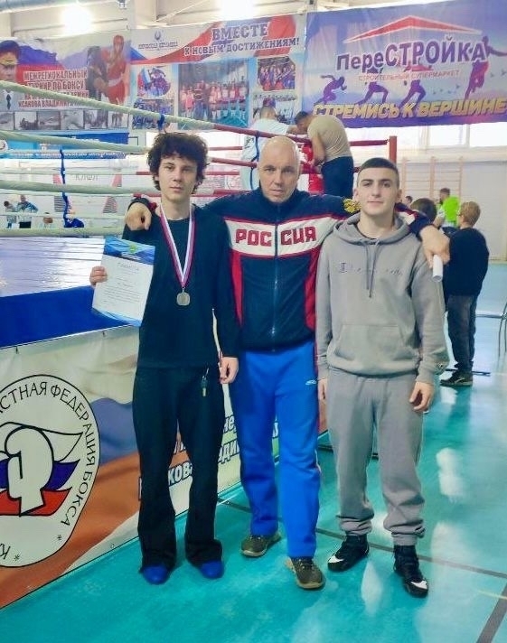 Боянские боксёры возвращаются из Калужской области с призовыми местами