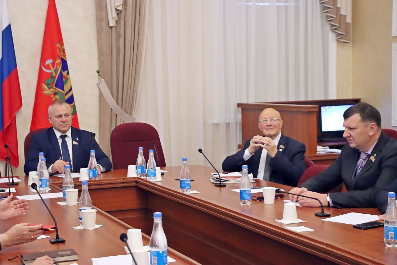 Валентин Суббот прослушал диалог Президента России с журналистами и простыми россиянами