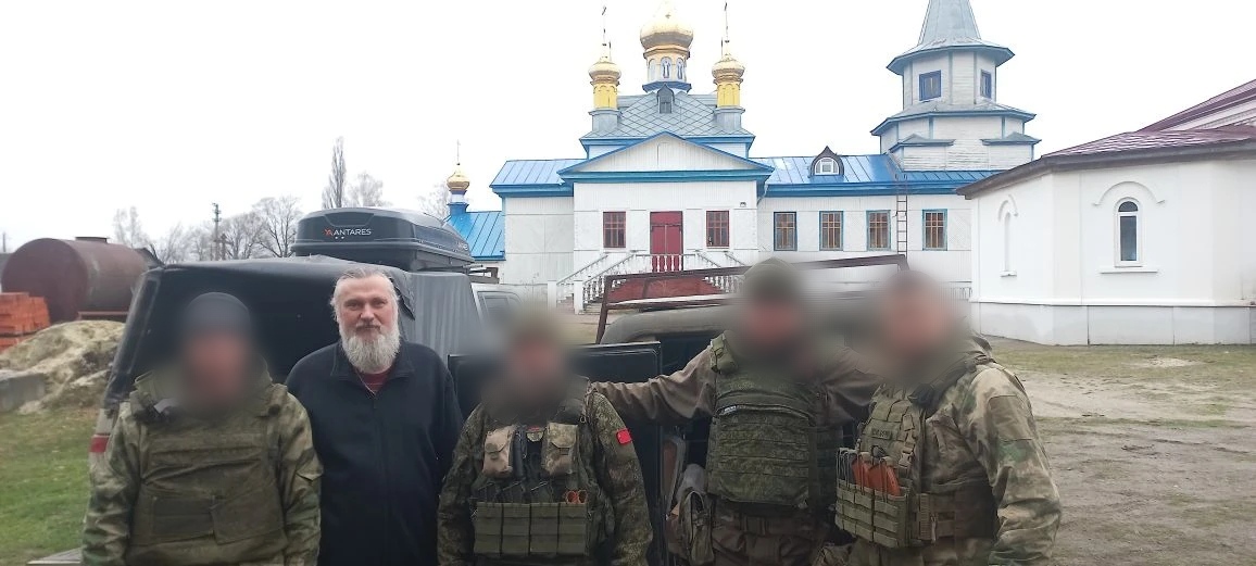 5 рулонов сетки рабицы: Клинцовская епархия передала гумпомощь солдатам в зону Специальной военной операции