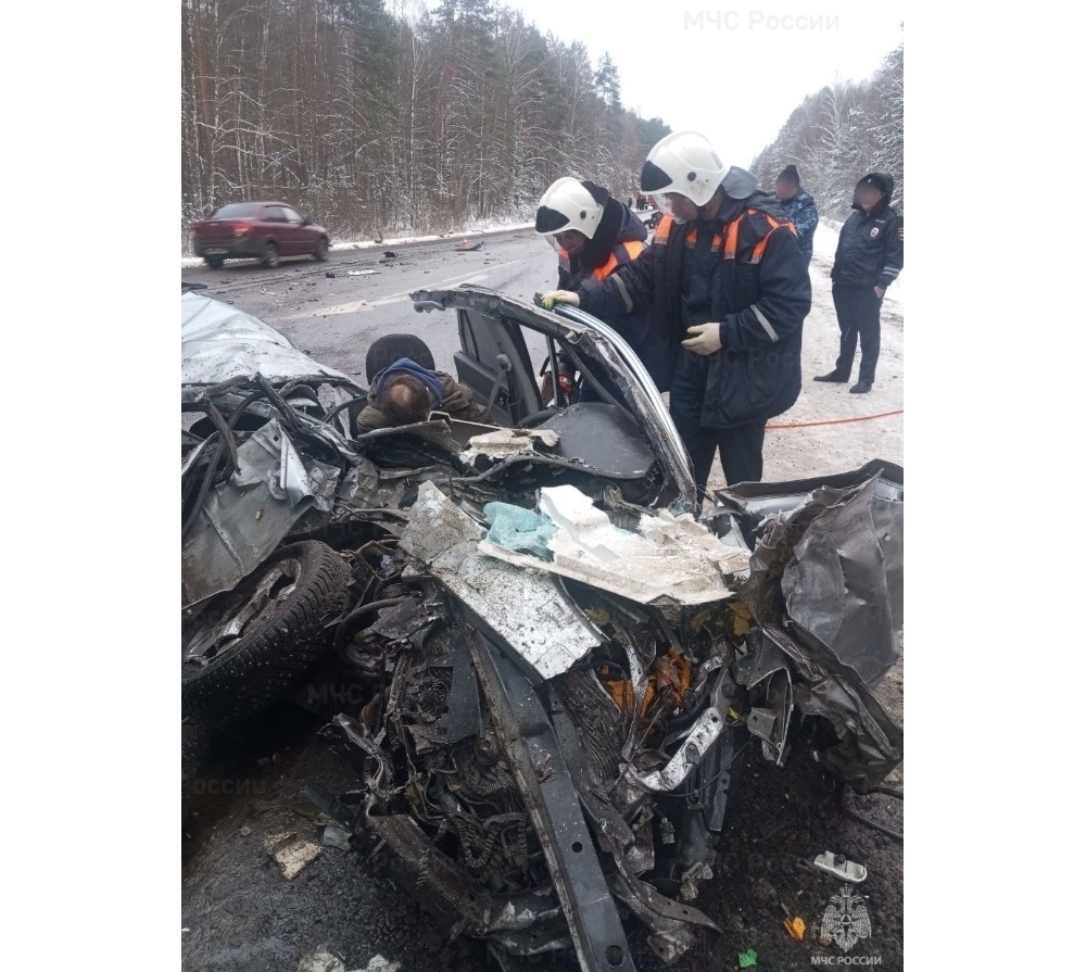 Массовое ДТП на трассе М3 в Навлинском районе. Потребовалась помощь спасателей