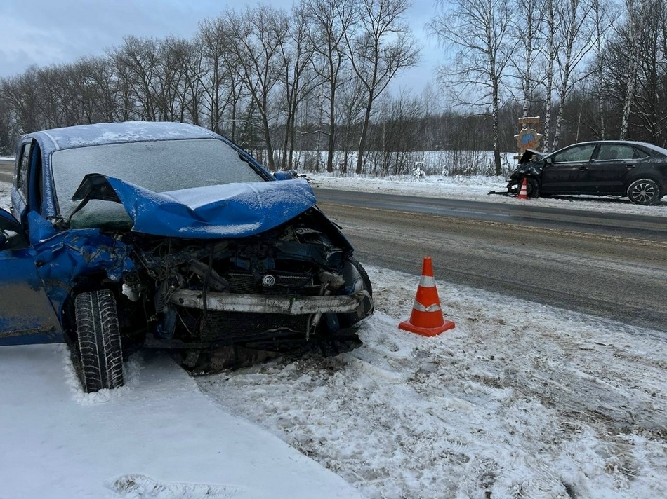 Лобовое столкновение под Выгоничами. Ранены шесть человек