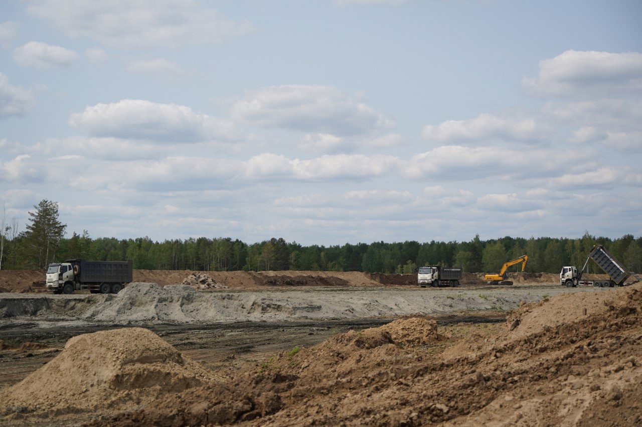 В Большом Полпине продолжают строить полигон по утилизации ТКО