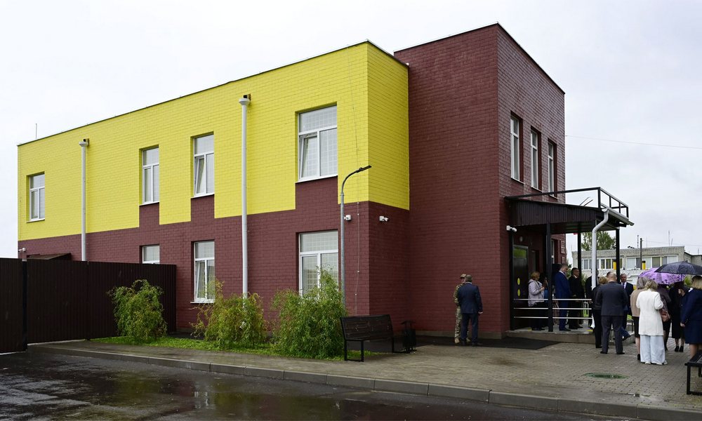 С залами для публики и кабинами для конвоя: в брянском приграничье построили современные здания суда