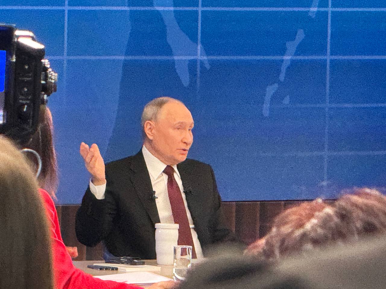 Владимир Путин проведет ночную пресс-конференцию по итогам встречи с мировыми лидерами