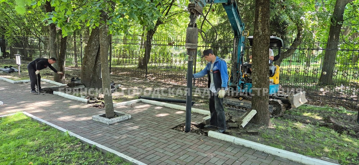В брянском парке-музее Толстого строят культурно-досуговый центр