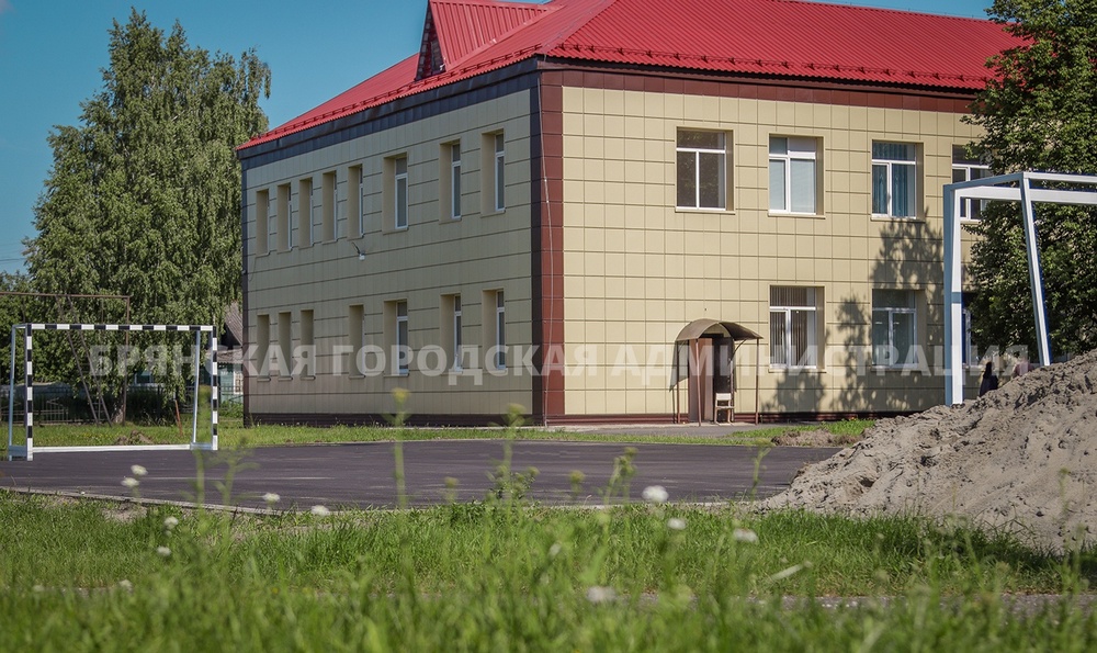 В школе №34 Брянска появится универсальная спортивная площадка