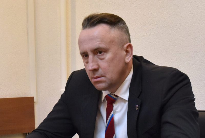 Брянский депутат предлагает запретить называть сожительство гражданским браком