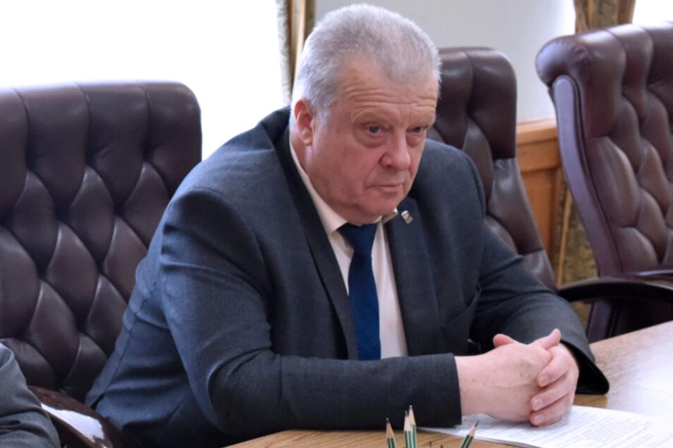 Продлен арест имущества по делу брянского экс-замгубернатора Петроченко
