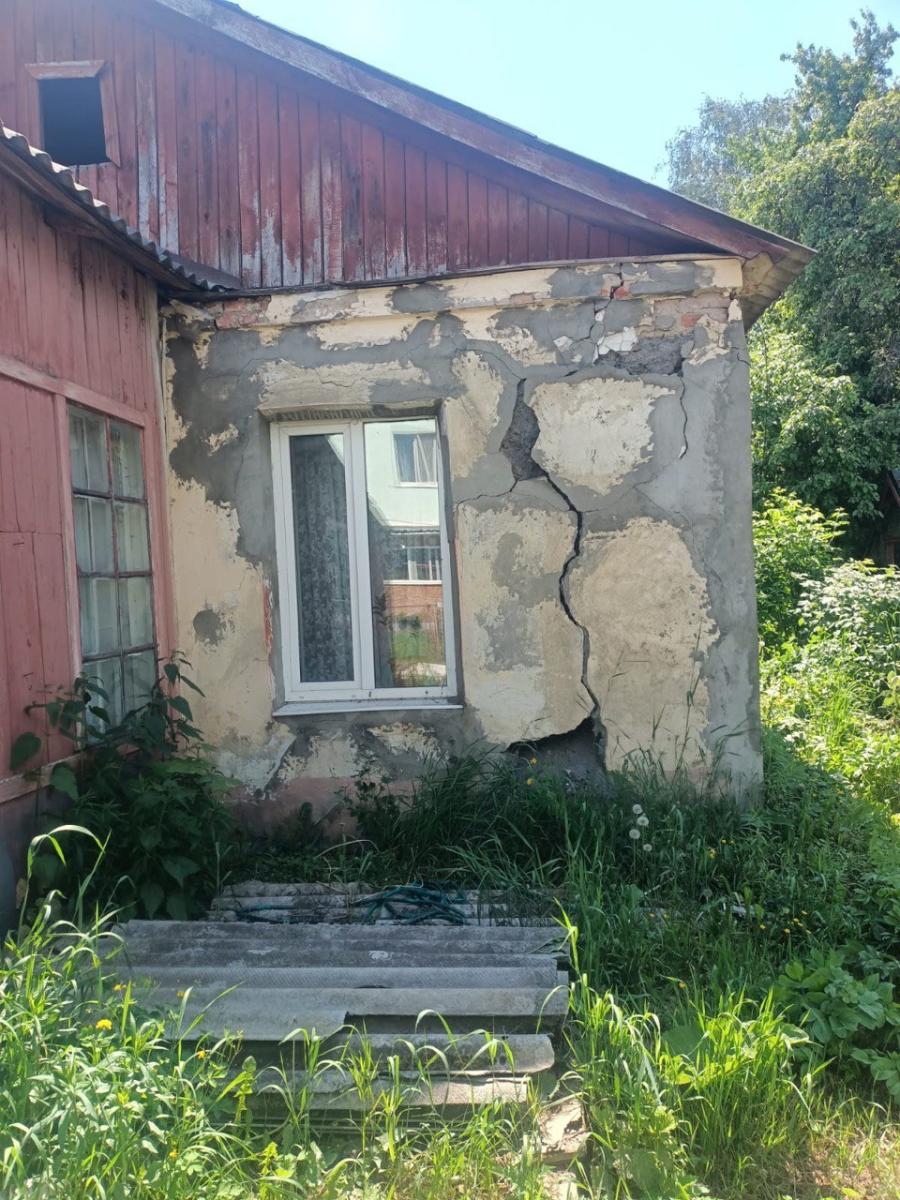 Жильцы дома в Советском районе Брянска рискуют оказаться под развалинами