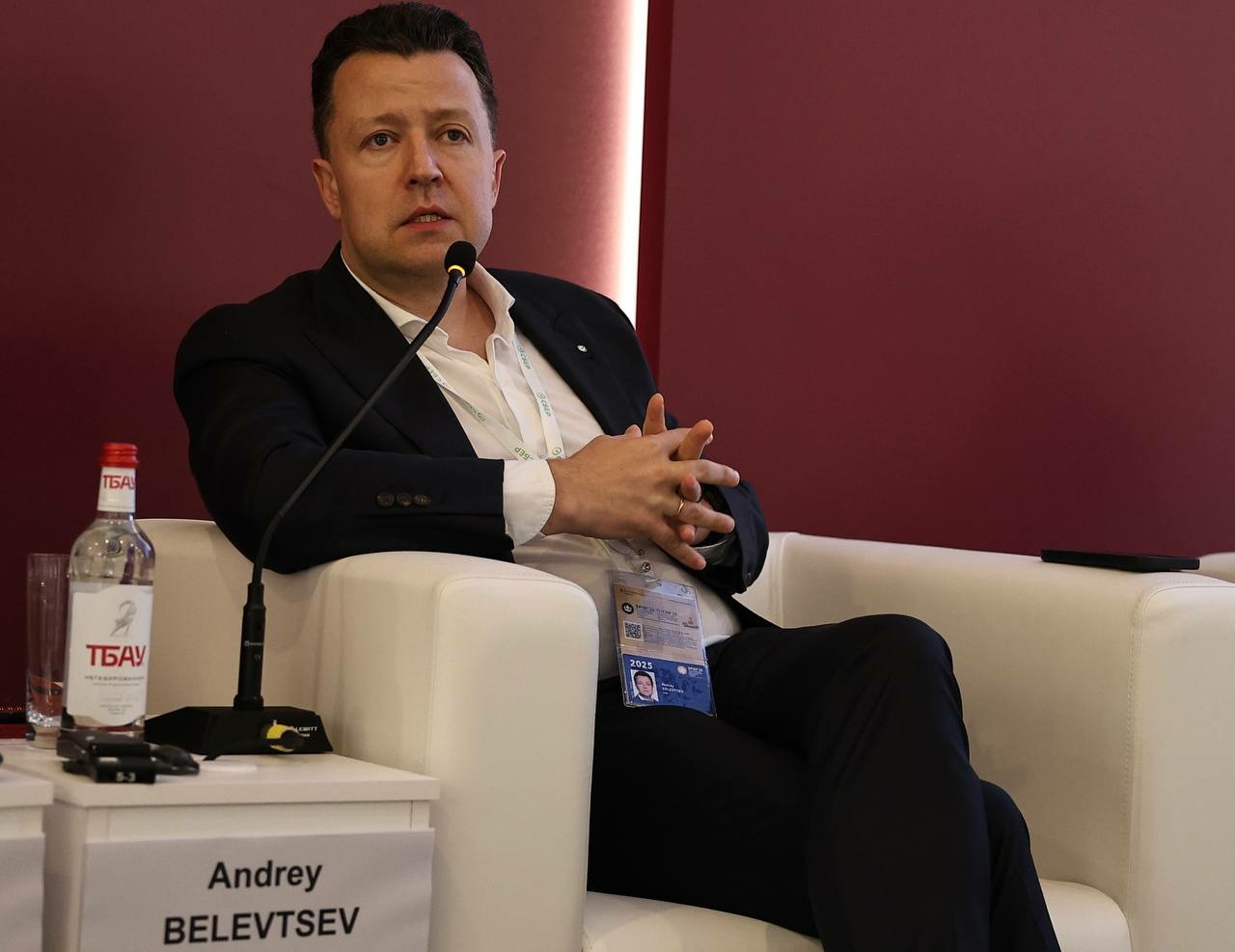Новости ПМЭФ: Сбер продолжает инвестировать в развитие искусственного интеллекта, сочетая прикладные и фундаментальные исследования