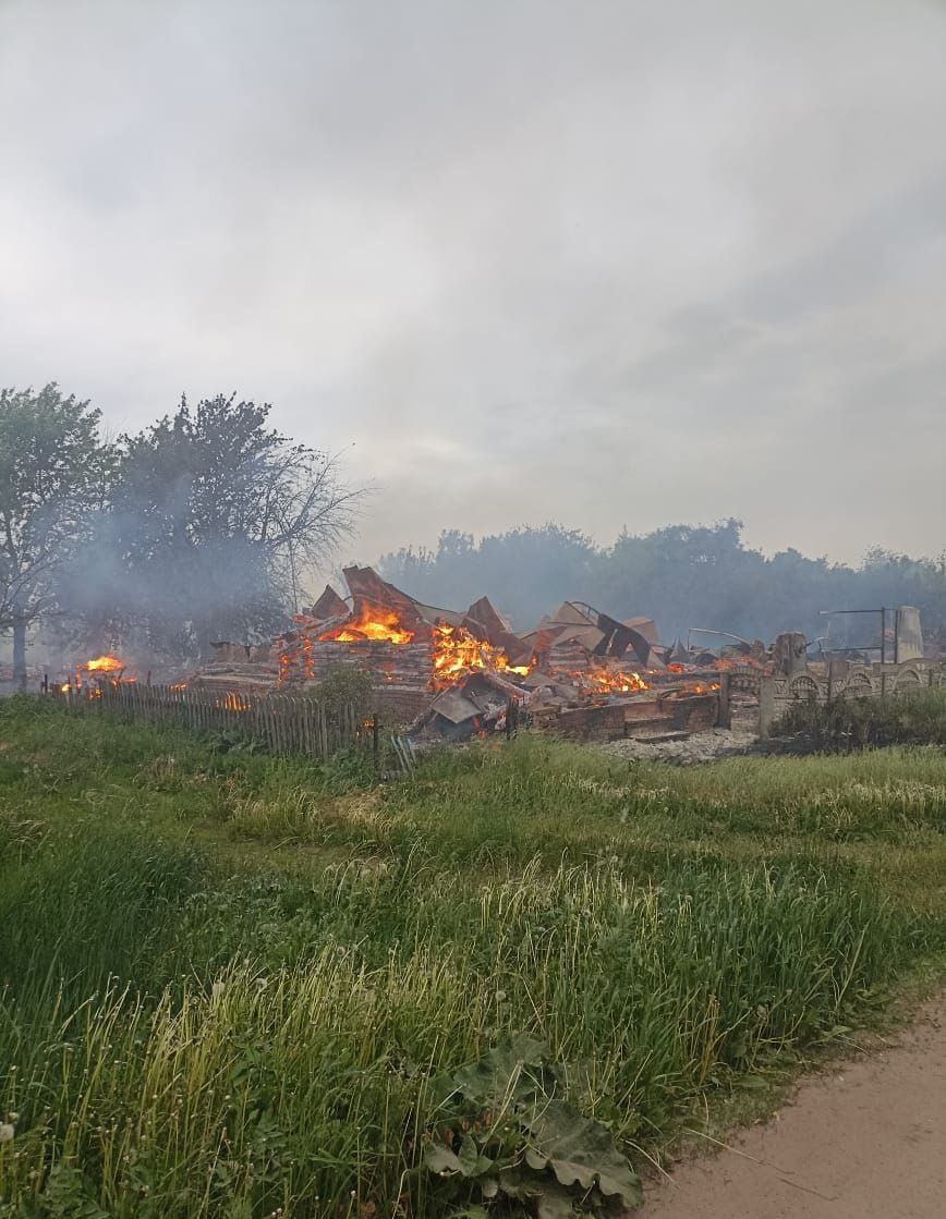 Удары ВСУ практически полностью уничтожили село Зерново в Брянщине